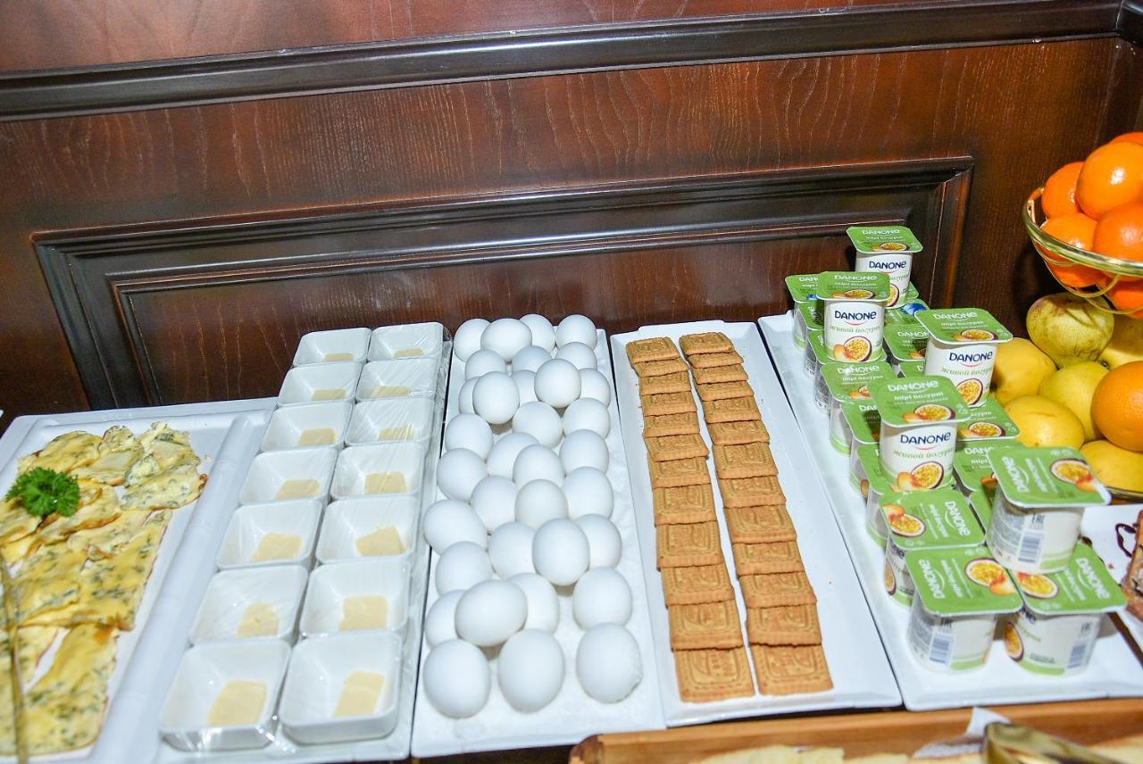Hotel Ramada By Wyndham Turkistan Extérieur photo